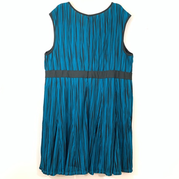 #5or10sale MARK BY AVON 2X Fit & Flare Dress - Picture 6 of 8